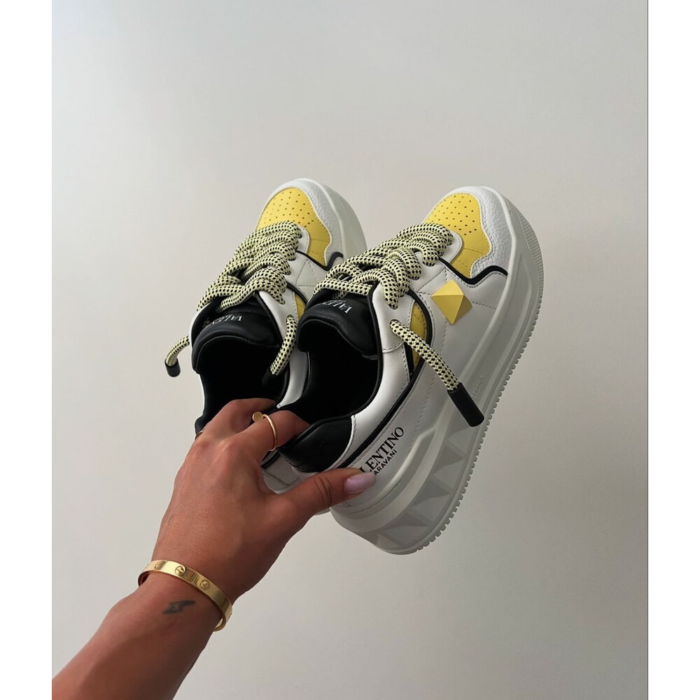 Valentino White / Yellow görsel 2