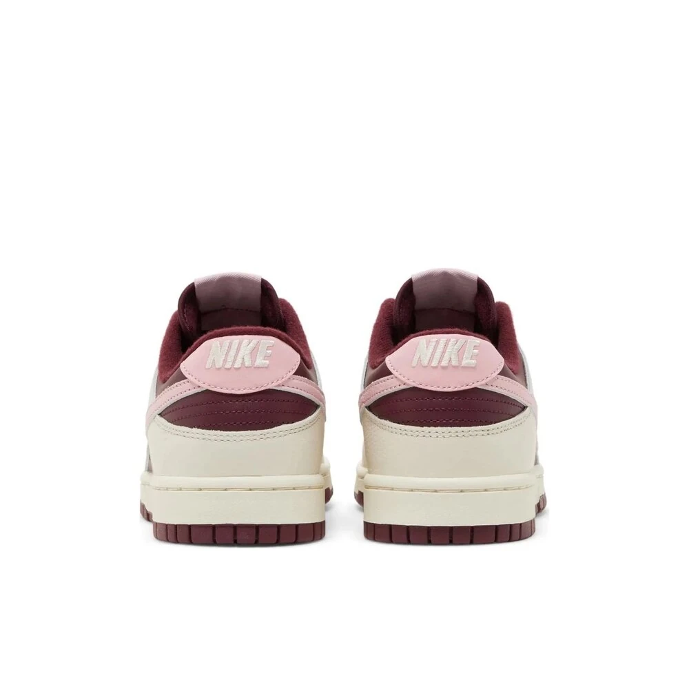 Nike Dunk Low Valentine’s Day görsel 4
