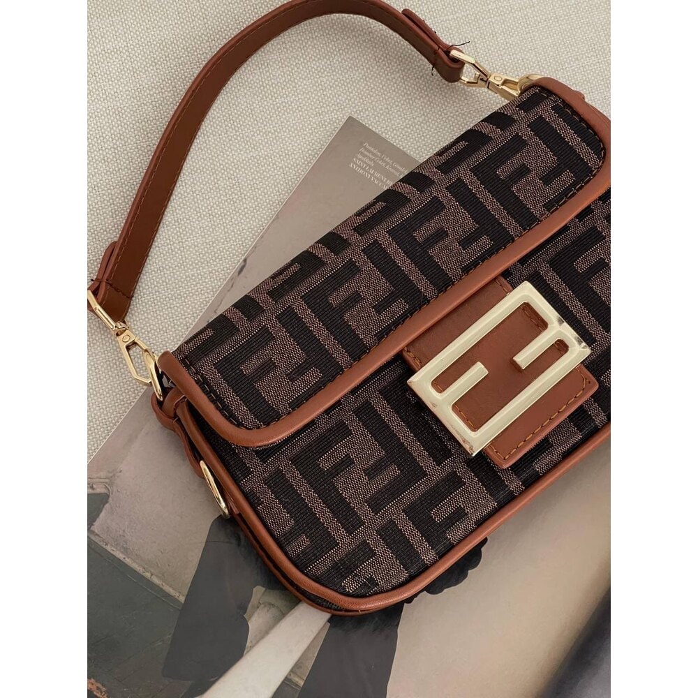 Fendi Baget Mini Bag Brown görsel 3