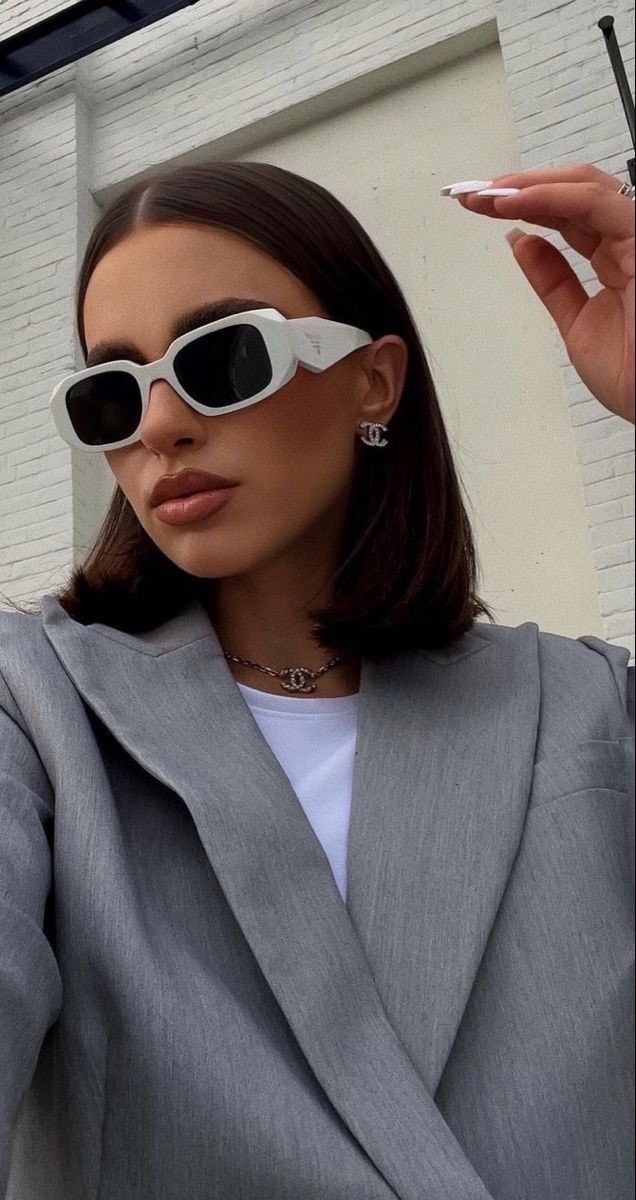 Prada Güneş Gözlüğü
