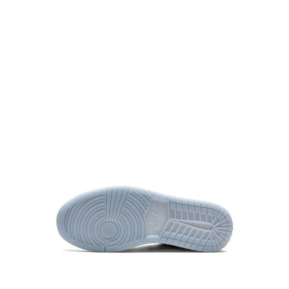 Jordan 1 Low Wolf Grey görsel 4