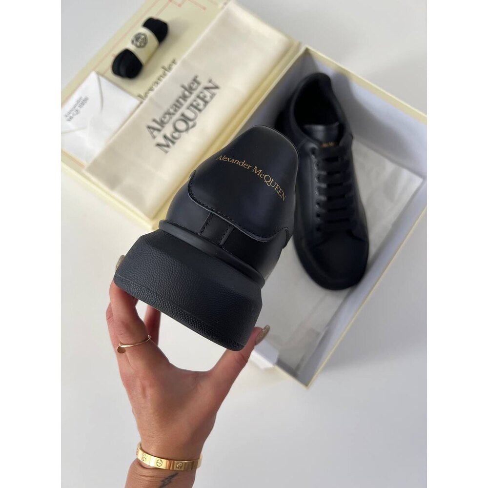 Alexander McQueen Black Gold görsel 4