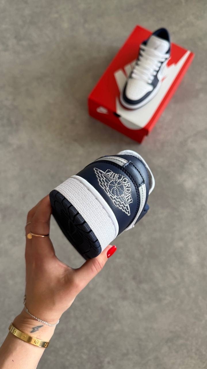 Nike Air Jordan low Mid Night görsel 8