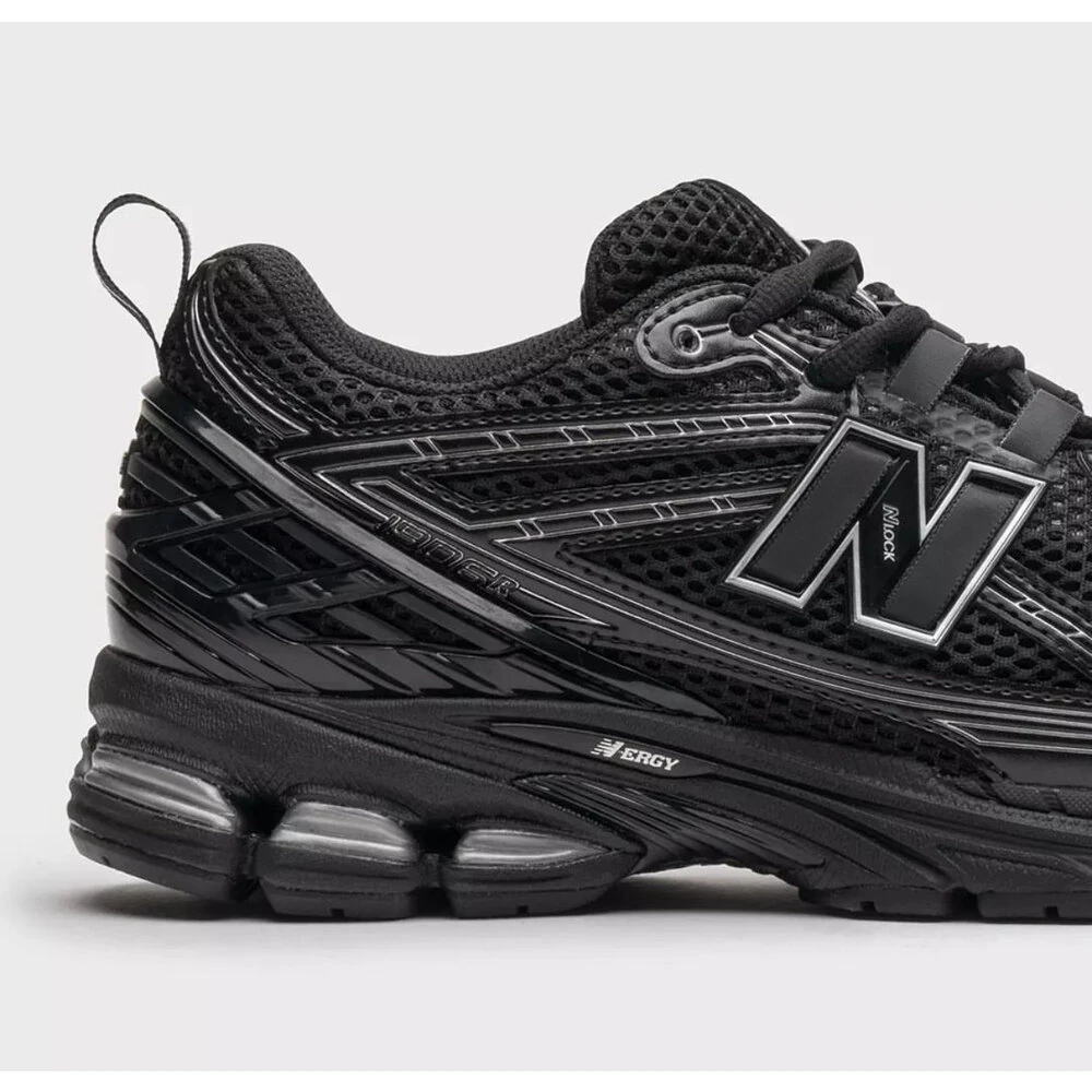 New Balance 1906R Black Metallic Silver görsel 3