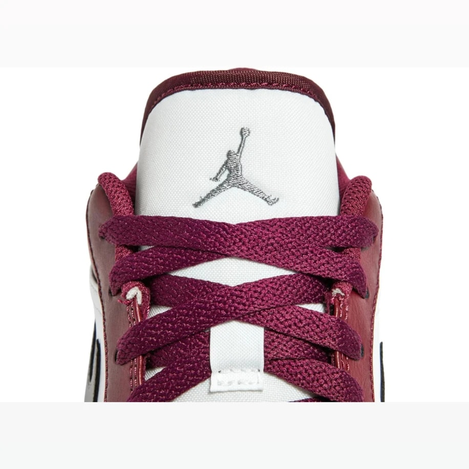 Jordan 1 Low White Bordeaux görsel 4