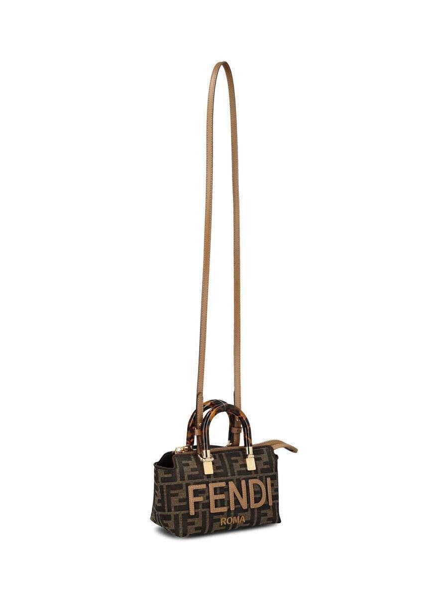 FENDİ ROMA BAG görsel 2