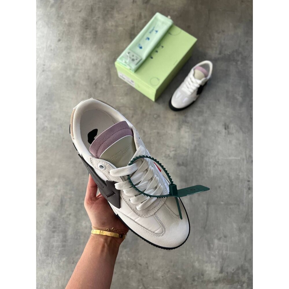 Off White X New Seseon görsel 2
