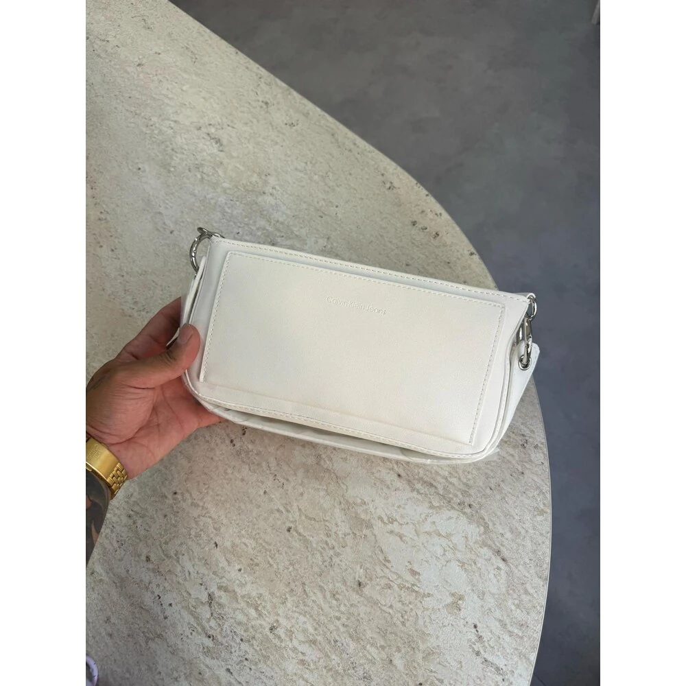 Calvin Klein White Bag görsel 3